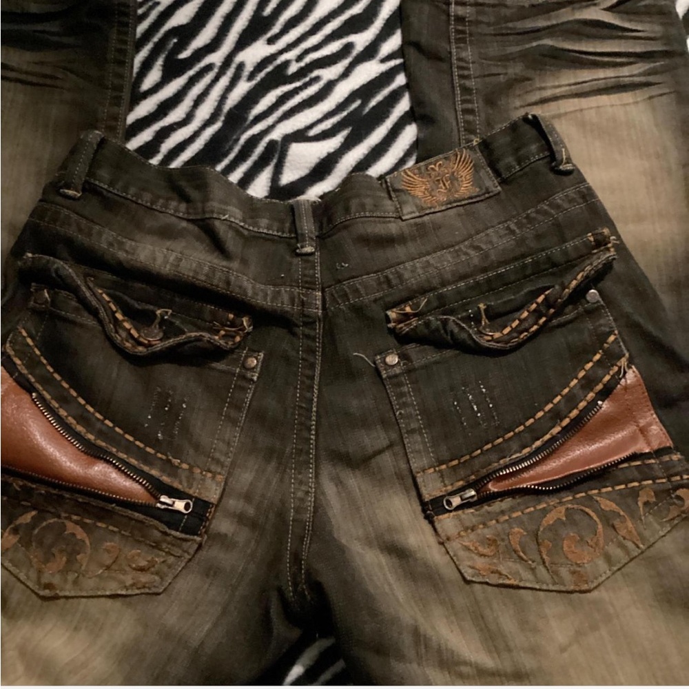 Stylish Brown and Tan Jeans with Embroidered Pockets